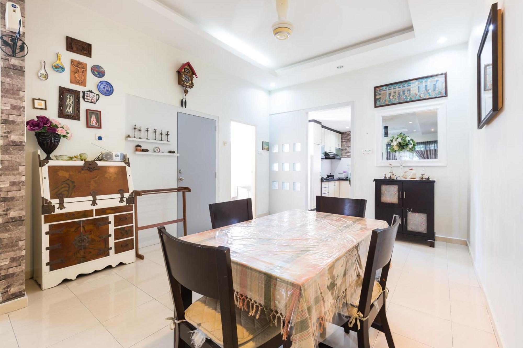 Cosy At Penang Island -beach And Village Holiday home